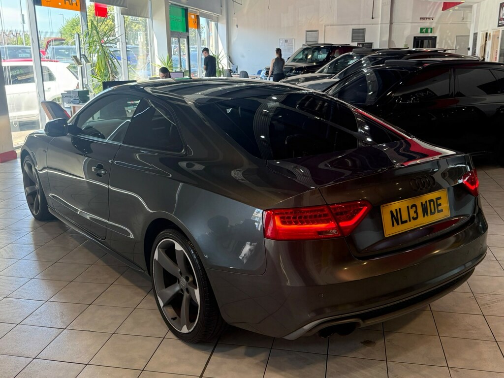 Audi A5 2.0 Tdi Black Edition Grey #6