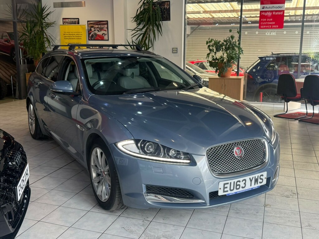 Jaguar XF Estate 3.0 D V6 Premium Luxury 201363 Grey #2
