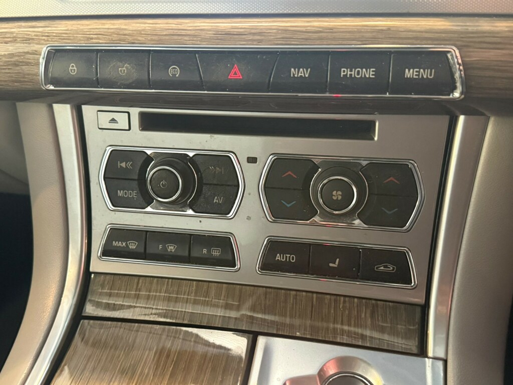 Jaguar XF D Luxury Grey #18