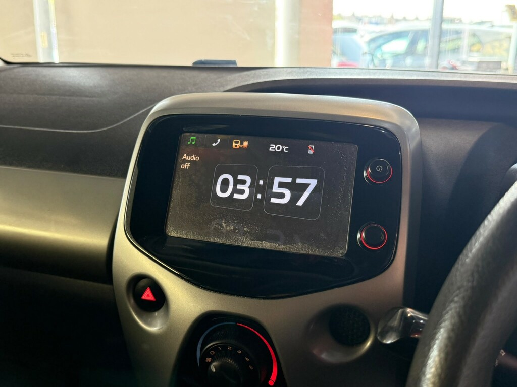 Citroen C1 1.2 Puretech Feel Red #16