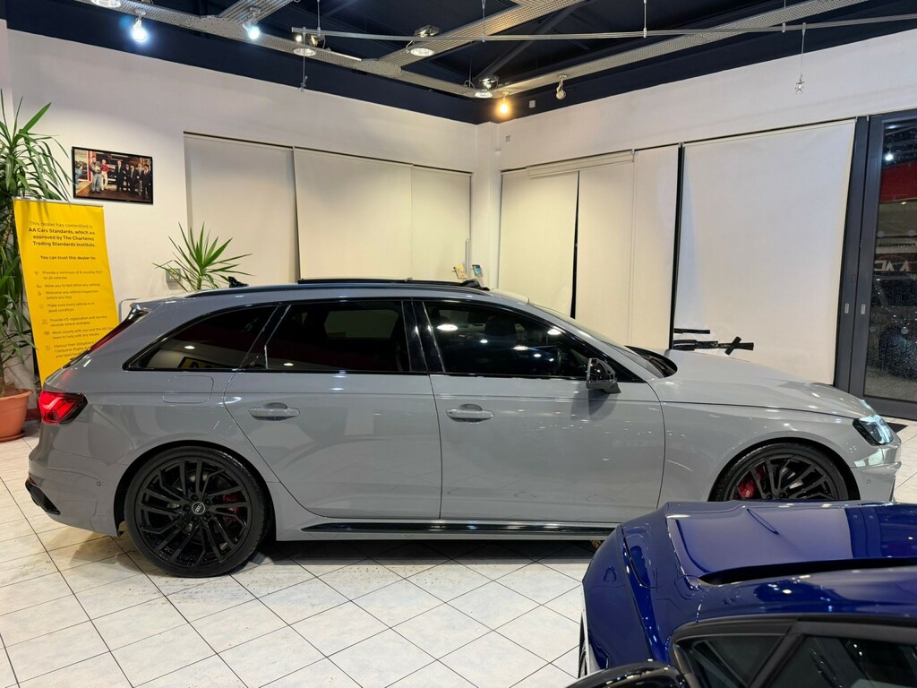 Audi RS4 Avant Rs 4 Avant Carbon Black 450 Ps Tiptronic Blue #9