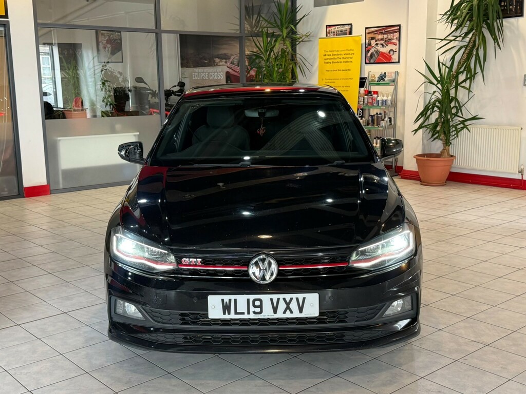 Volkswagen Polo 2.0 Tsi Gti Black #5