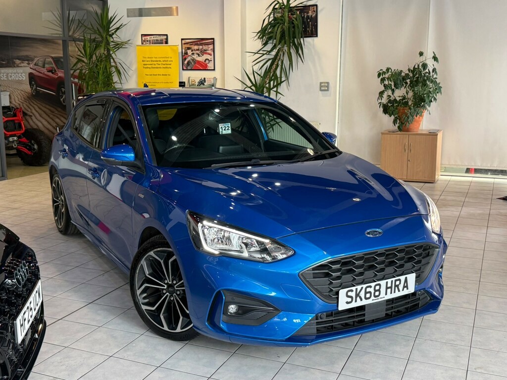 Ford Focus Hatchback 1.5 Ecoblue St-line X 2018 Blue