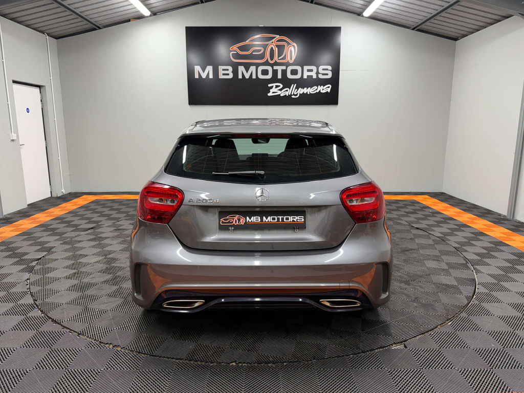 Mercedes-Benz A Class Amg Line FL17JFV #6
