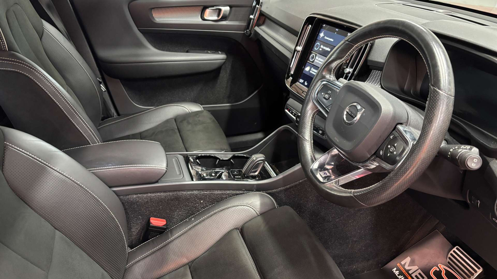 Volvo XC40 R-design D3 Awd 4Wd #4