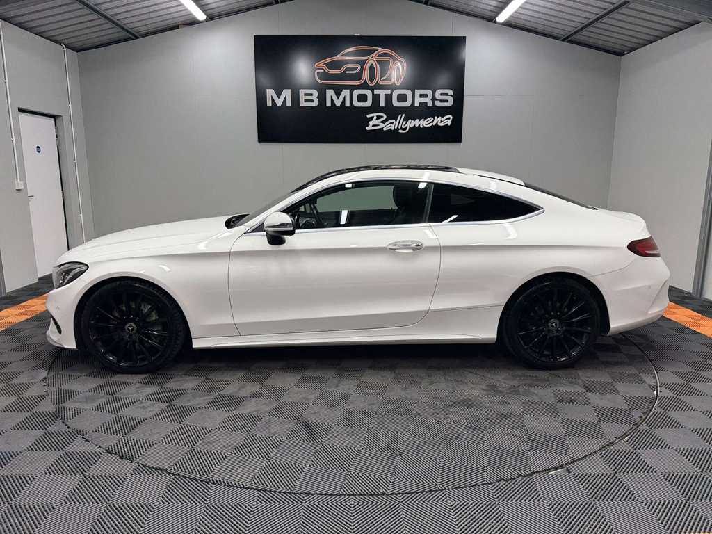 Mercedes-Benz C Class Amg Line Premium D SG18RZV #4