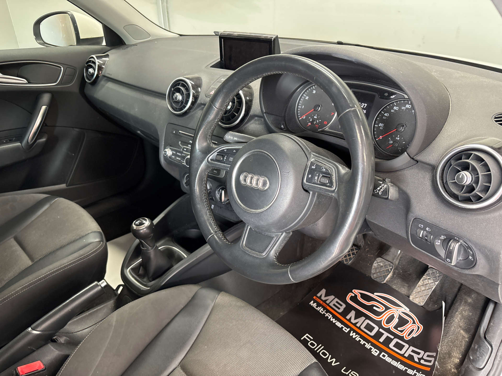 Audi A1 Sport Tfsi  #2
