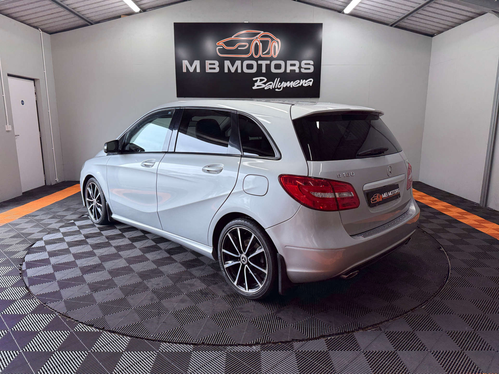 Mercedes-Benz B Class Blueefficiency Sport Cdi #2