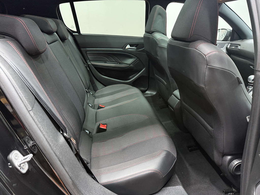 Peugeot 308 1.2L Gt Line Blue #35