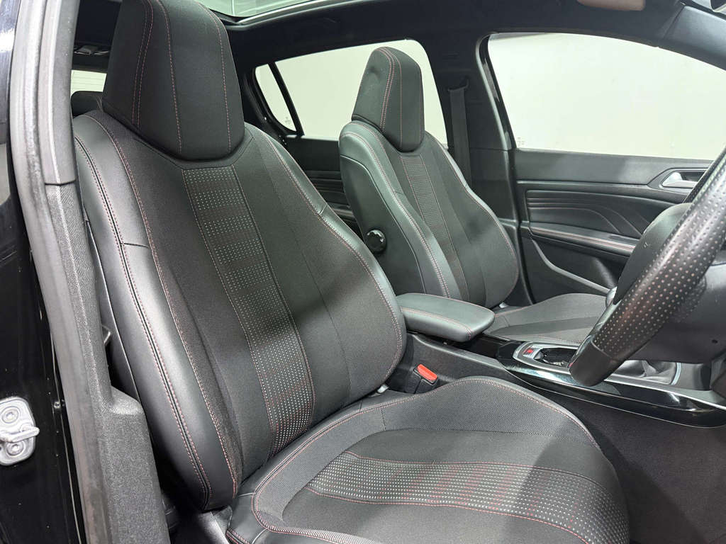 Peugeot 308 1.2L Gt Line Blue #32