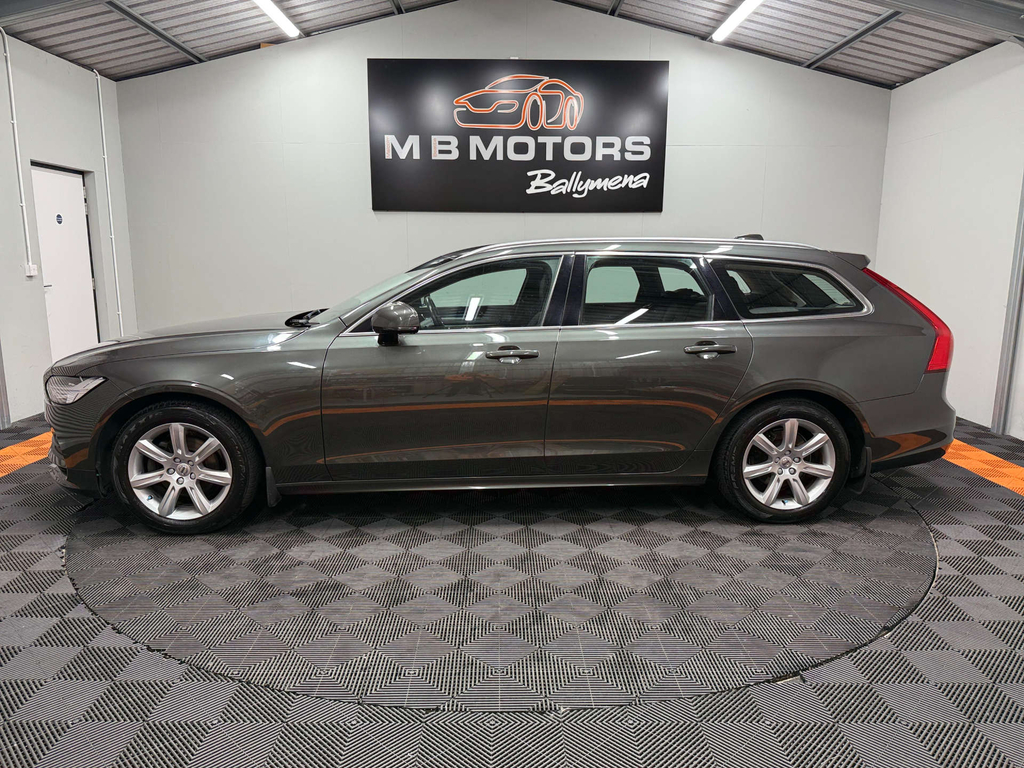Volvo V90 Momentum D4 #4