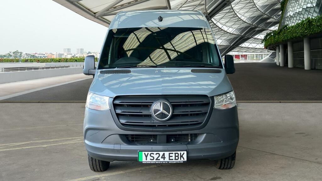 Mercedes-Benz eSprinter Pro Blue #19
