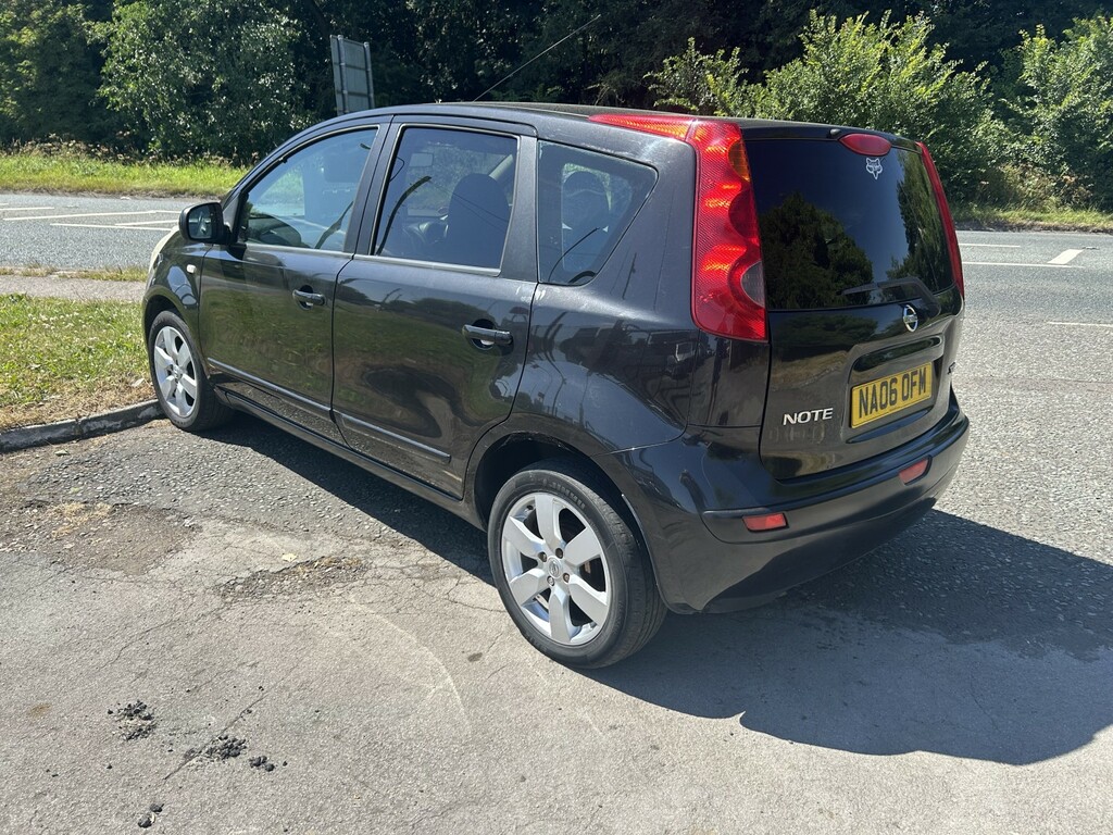 Nissan Note 1.6 16V Sve Black #4
