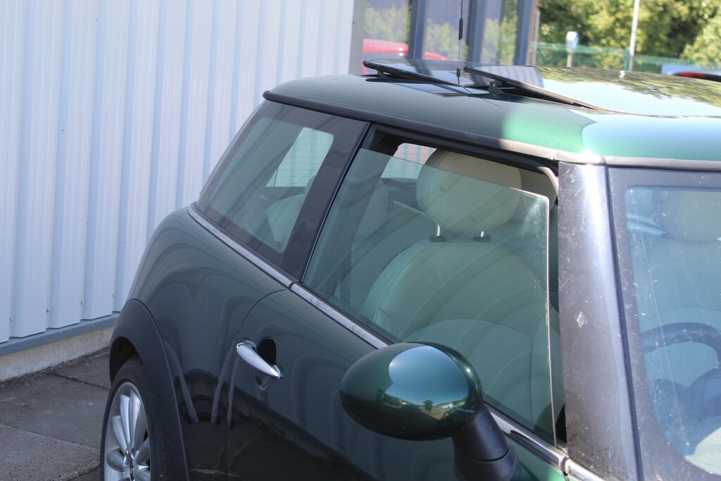 Mini Hatch Cooper 1.6 Cooper 122 Bhp Red #24