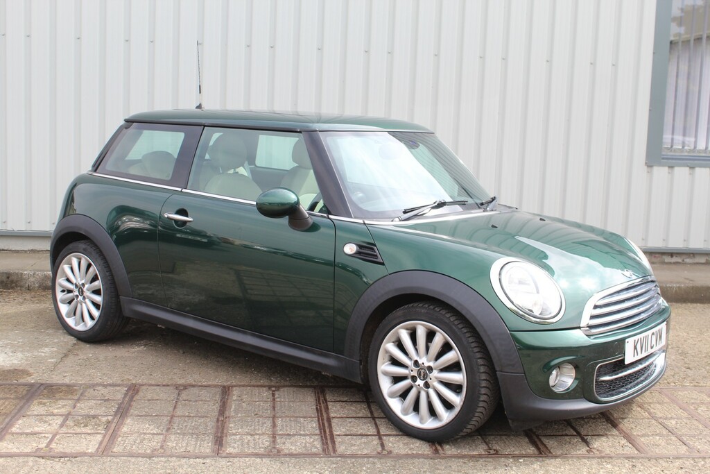 Mini Hatch Hatchback 1.6 Cooper D Hatch 2011 Green #6