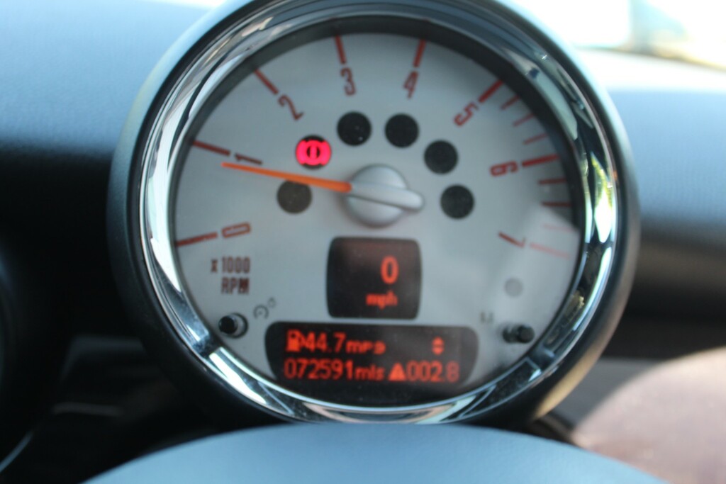 Mini Hatch Cooper 1.6 Cooper 122 Bhp Red #25