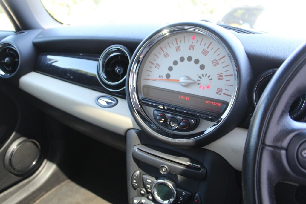 Mini Hatch Cooper 1.6 Cooper 122 Bhp Red #22