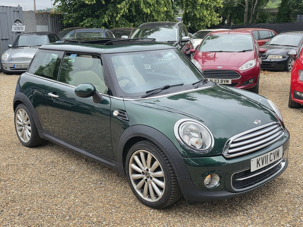 Mini Hatch 1.6 Cooper D Hatch KV11CVM Green #2