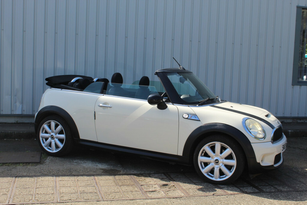 Mini Convertible 1.6 Cooper White #26