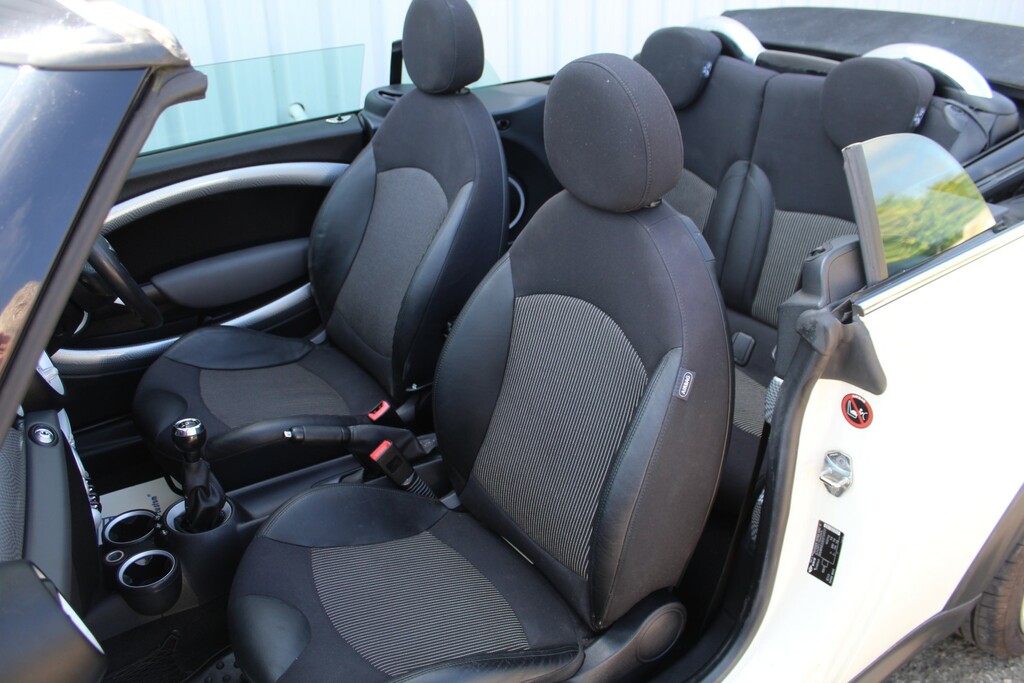 Mini Convertible 1.6 Cooper White #10