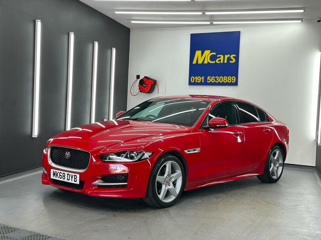 Jaguar XE Saloon 2.0I Gpf R-sport Euro 6 Ss 201 Red