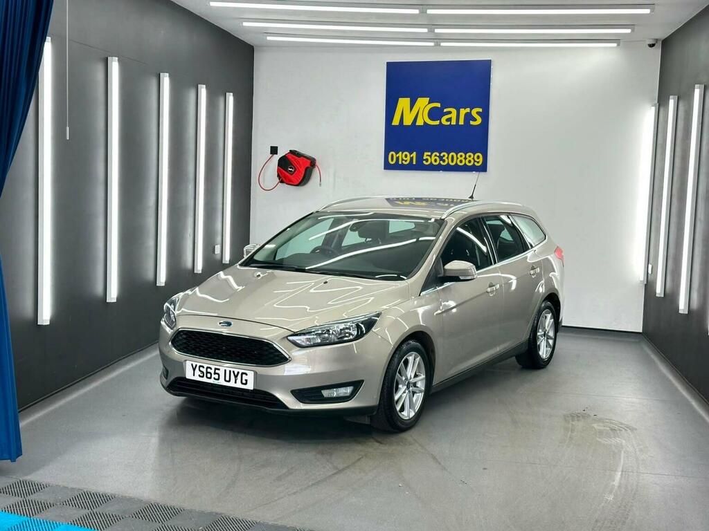 Ford Focus Estate 1.6 Zetec Powershift Euro 6 201565 YS65UYG Silver #4