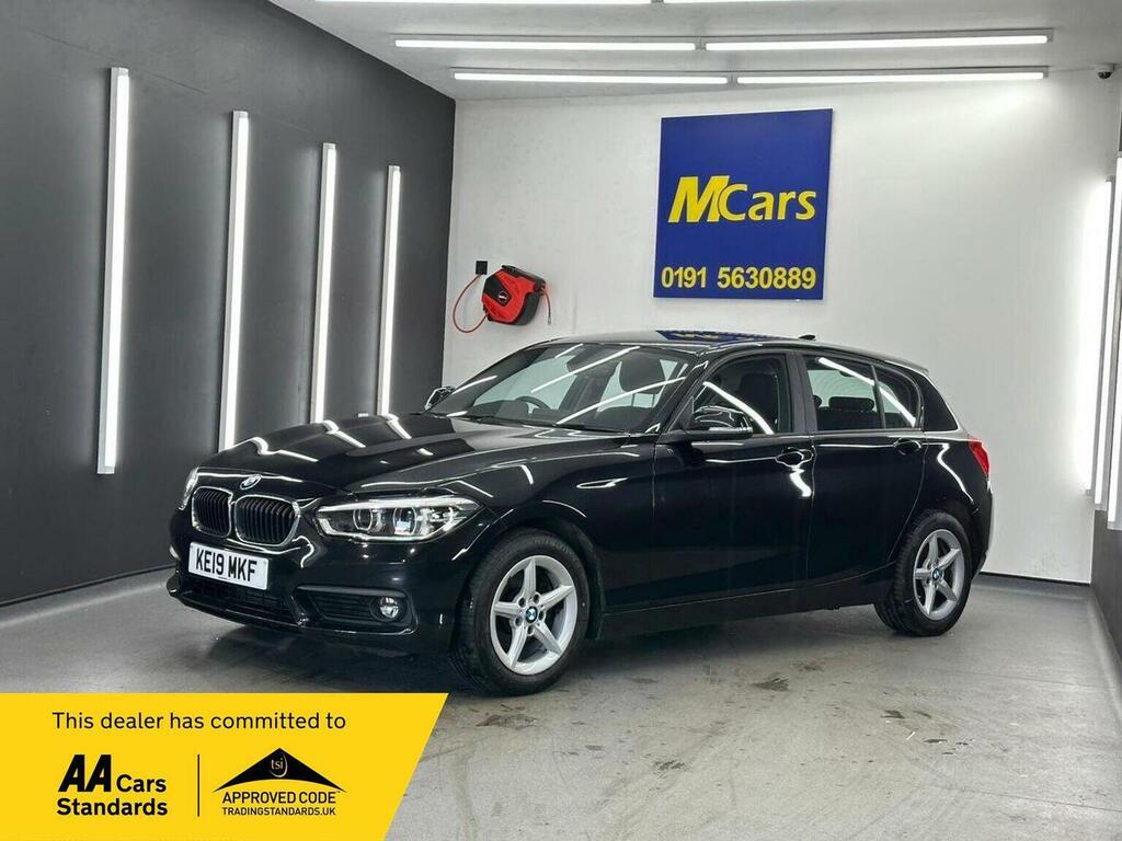 BMW 1 Series Hatchback 1.5 118I Se Business Euro 6 Ss 2 Black