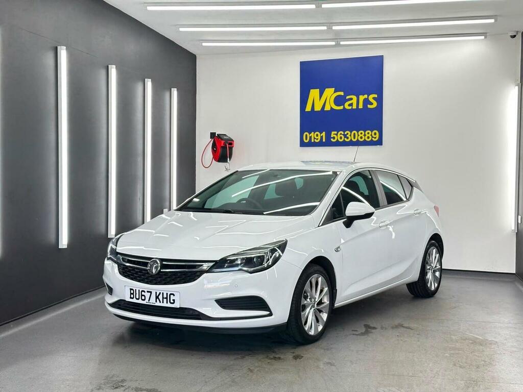 Vauxhall Astra Hatchback 1.0I Turbo Ecotec Design Euro 6 Ss BU67KHG White #3