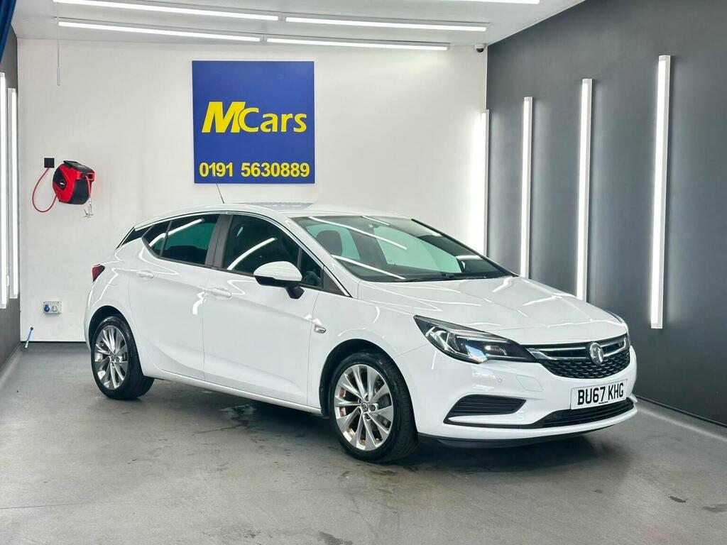 Vauxhall Astra Hatchback 1.0I Turbo Ecotec Design Euro 6 Ss BU67KHG White #4