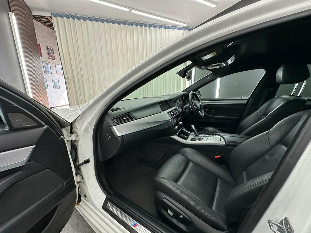 BMW 5 Series 2.0 520D M Sport Touring 188 Bhp Black #23