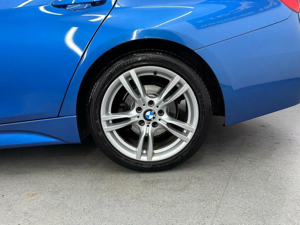 BMW 3 Series 2.0 318D Sport Saloon Euro 5 S White #11
