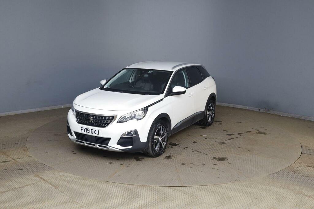 Peugeot 3008 1.2 Puretech Allure Euro 6 Ss White
