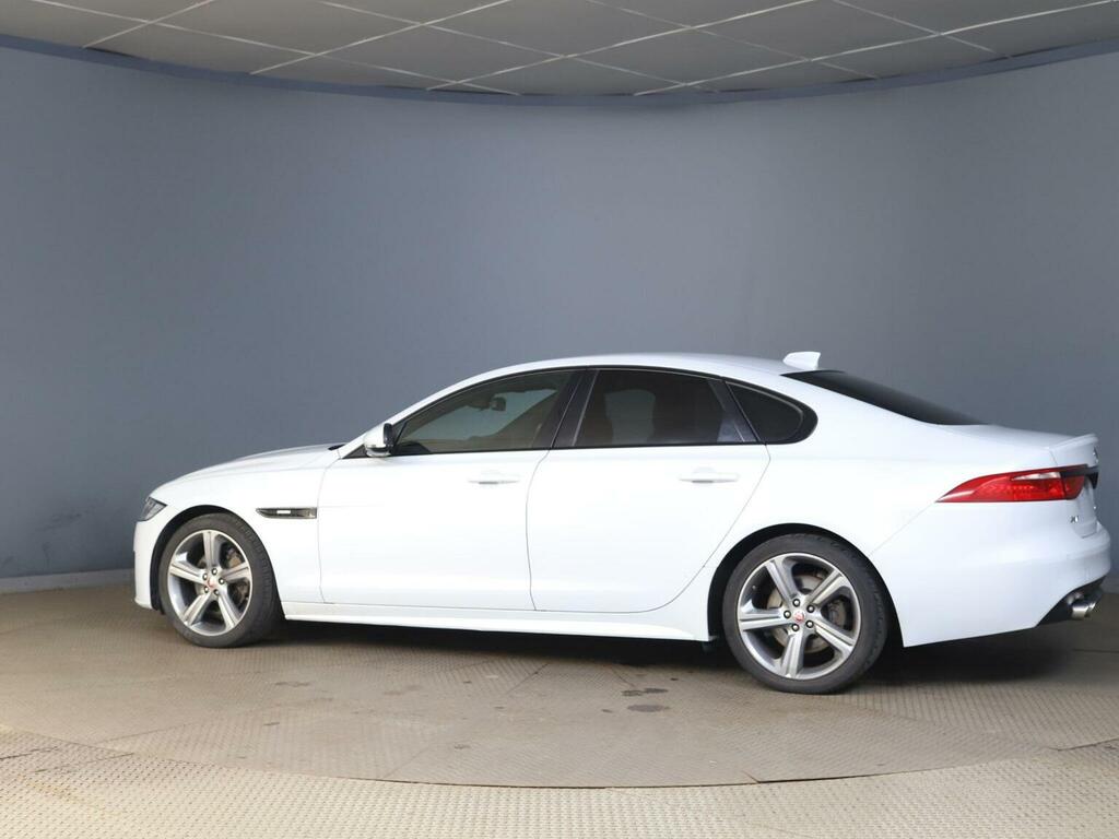 Jaguar XF Saloon 2.0D R-sport Euro 6 Ss 201666 White #2