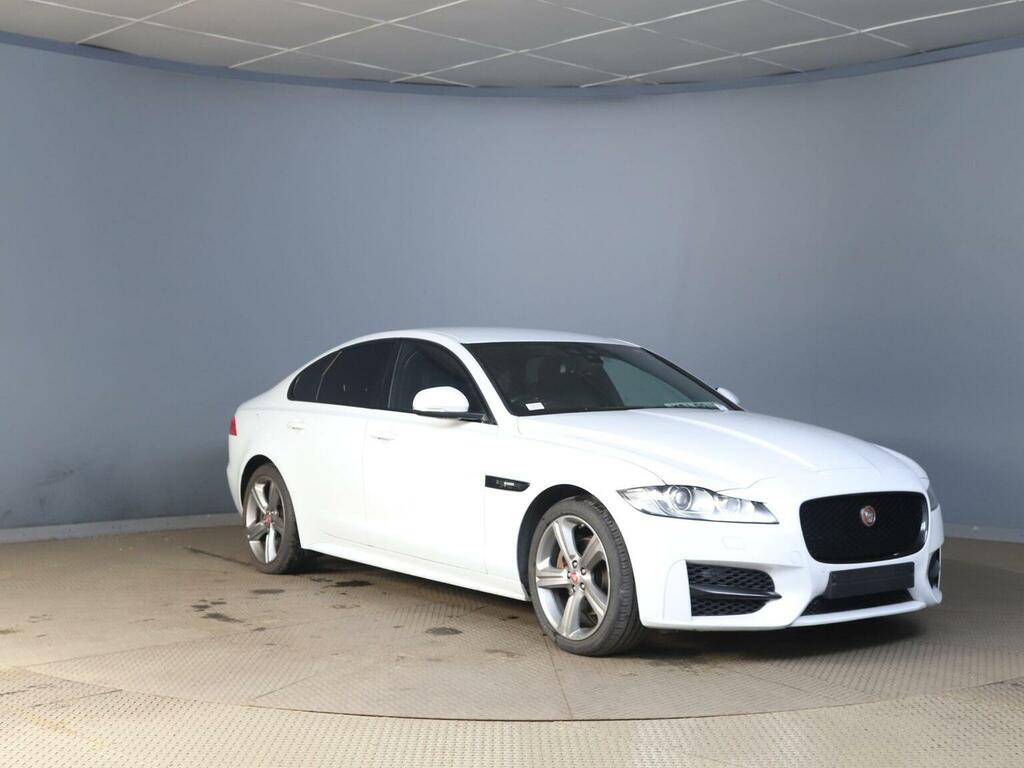 Jaguar XF Saloon 2.0D R-sport Euro 6 Ss 201666 White #4