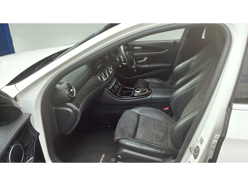 Mercedes-Benz E Class 2.0 E220d Amg Line G-tronic Euro 6 Ss White #6