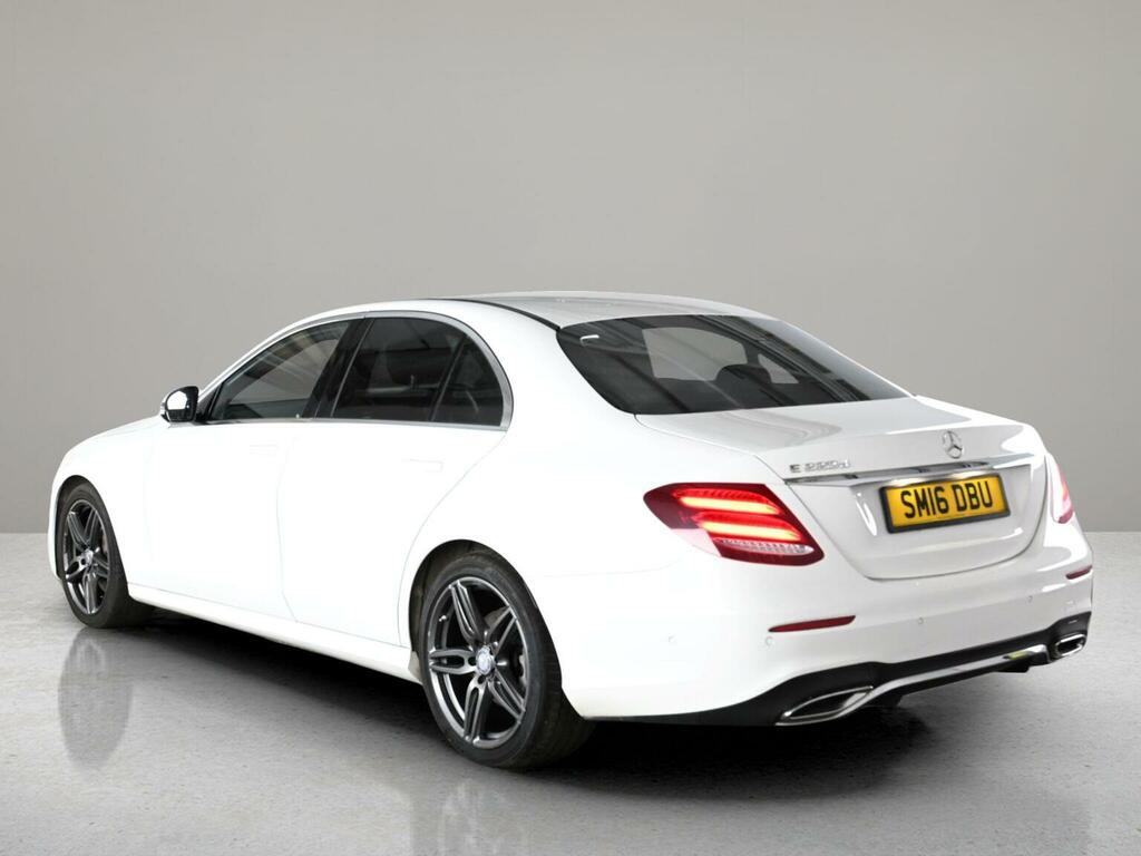 Mercedes-Benz E Class 2.0 E220d Amg Line G-tronic Euro 6 Ss White #3