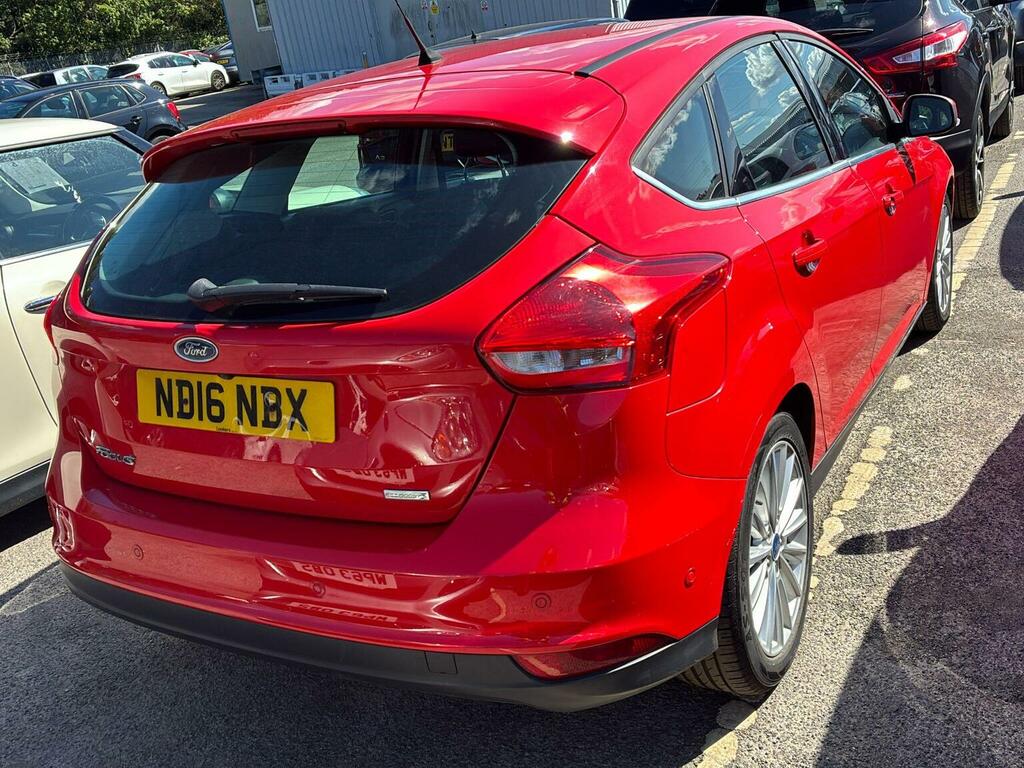 Ford Focus Hatchback 1.0T Ecoboost Titanium X Euro 6 Ss ND16NBX Red #4