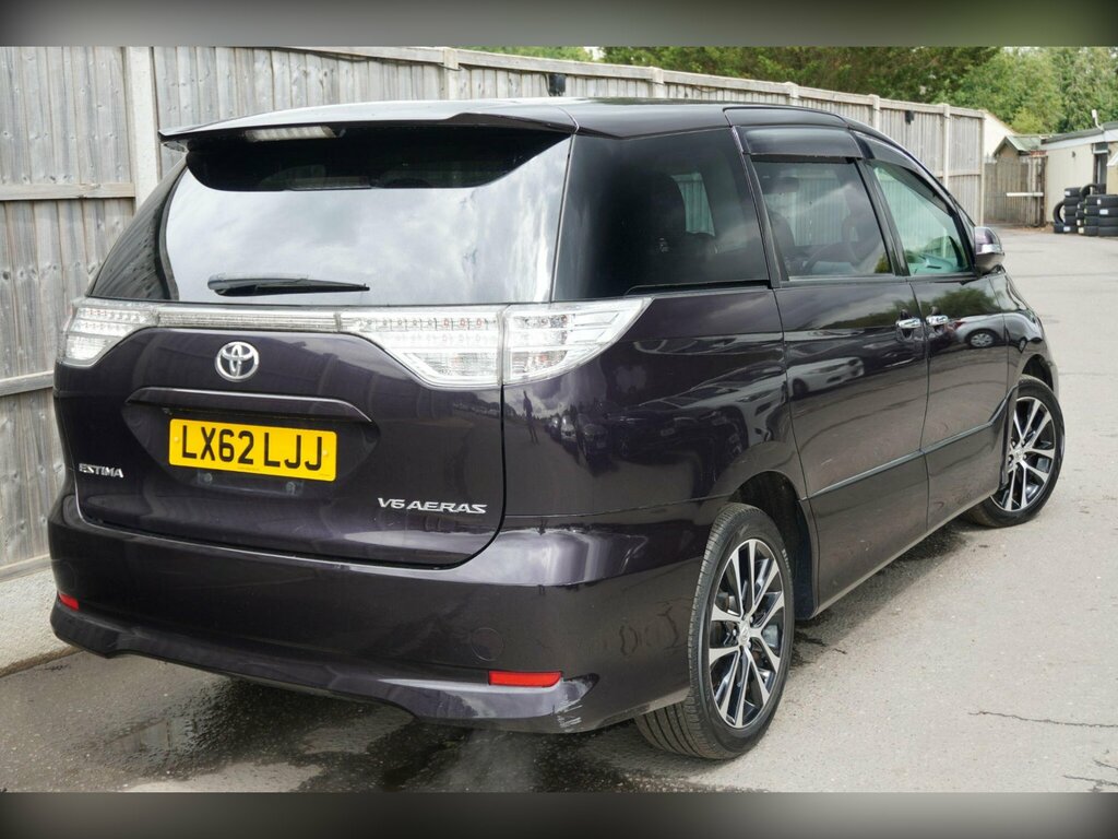 Toyota Estima 2.4 Aeras 4Wd 7 Seat White #22