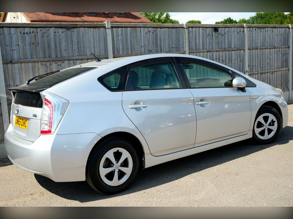 Toyota Prius 1.8 Vvt-h T Spirit Cvt Euro 5 Ss Grey #17
