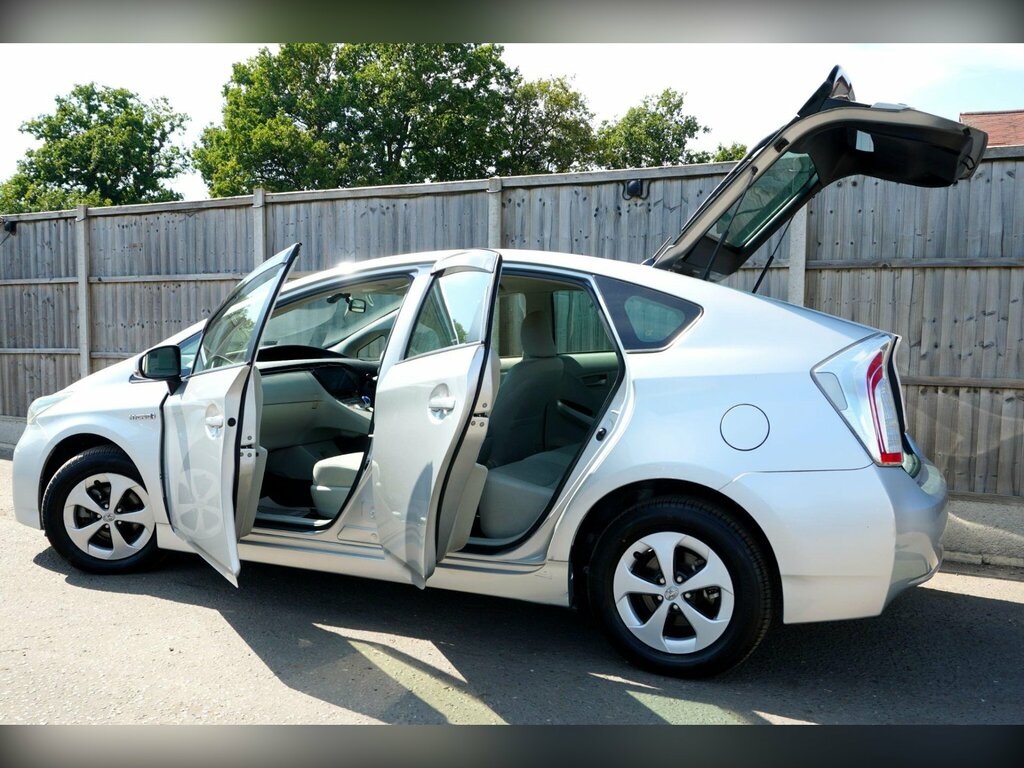 Toyota Prius 1.8 Vvt-h T Spirit Cvt Euro 5 Ss Grey #19