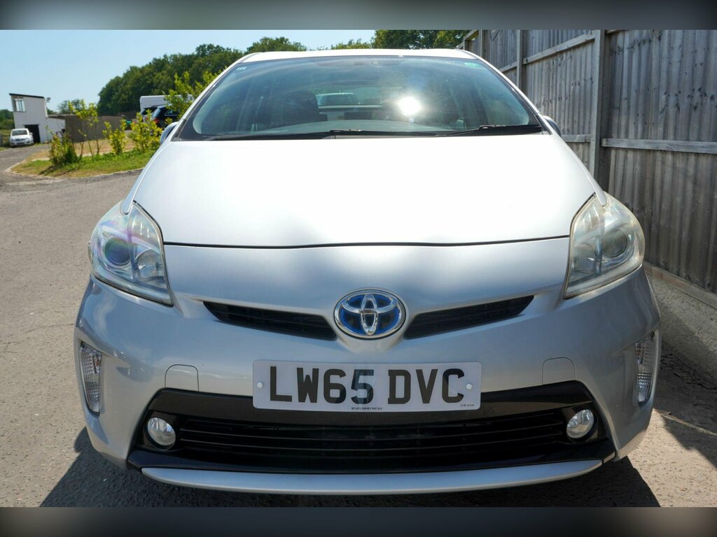 Toyota Prius 1.8 Vvt-h T3 Hatchback Hybrid Cvt Euro Silver #4