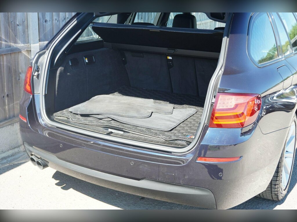 BMW 5 Series Estate 2.0 520D M Sport Touring Steptronic Euro 5 Grey #13