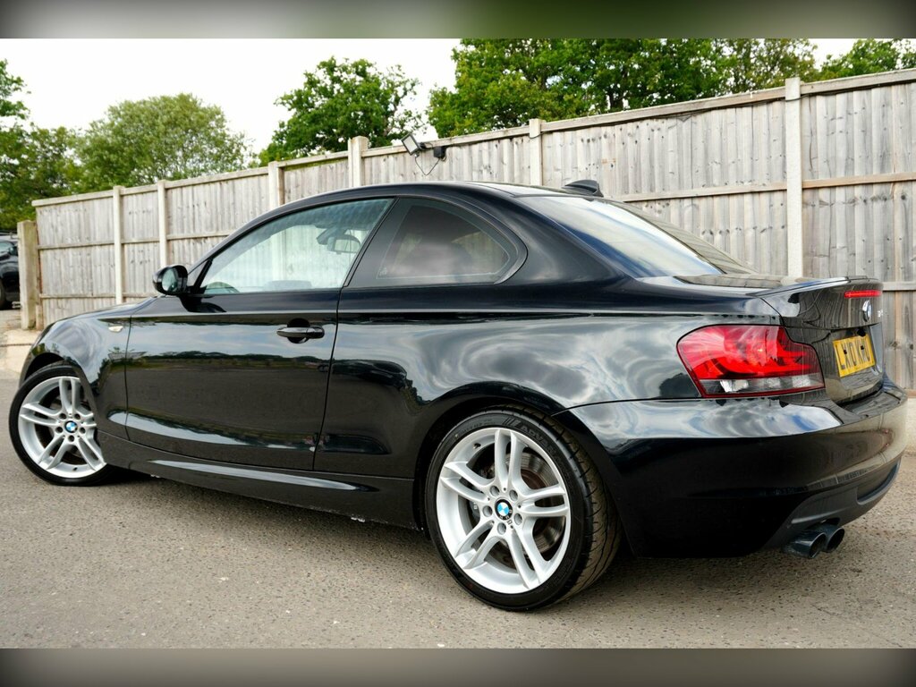 BMW 1 Series Hatchback Black #24