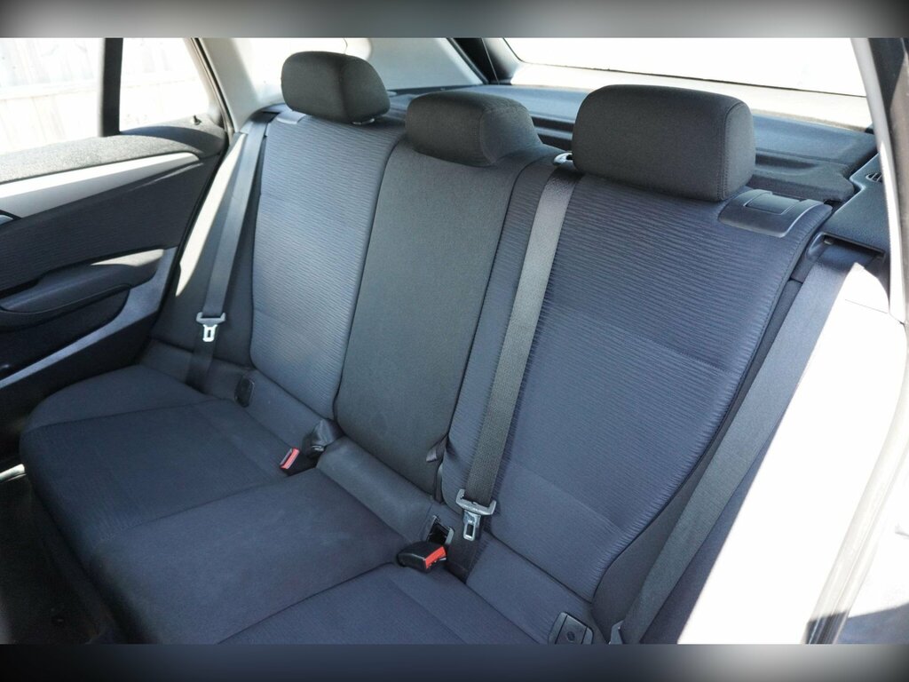 BMW X1 Xline Black #8