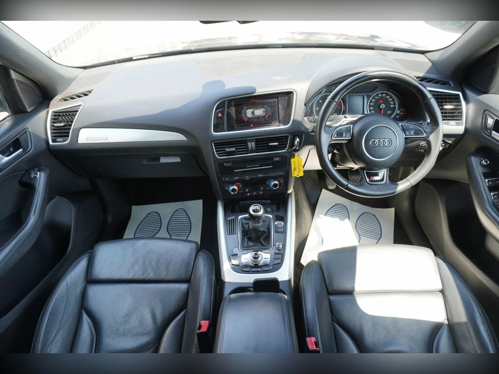 Audi Q5 2.0 Tdi S Line Quattro Euro 5 Ss Black #2