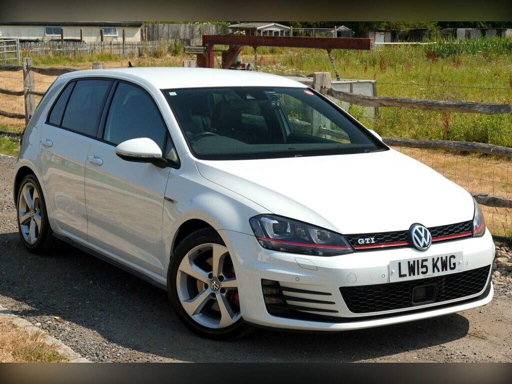 Volkswagen Golf 2.0 Tsi Bluemotion Tech Gti Hatchback D White #3