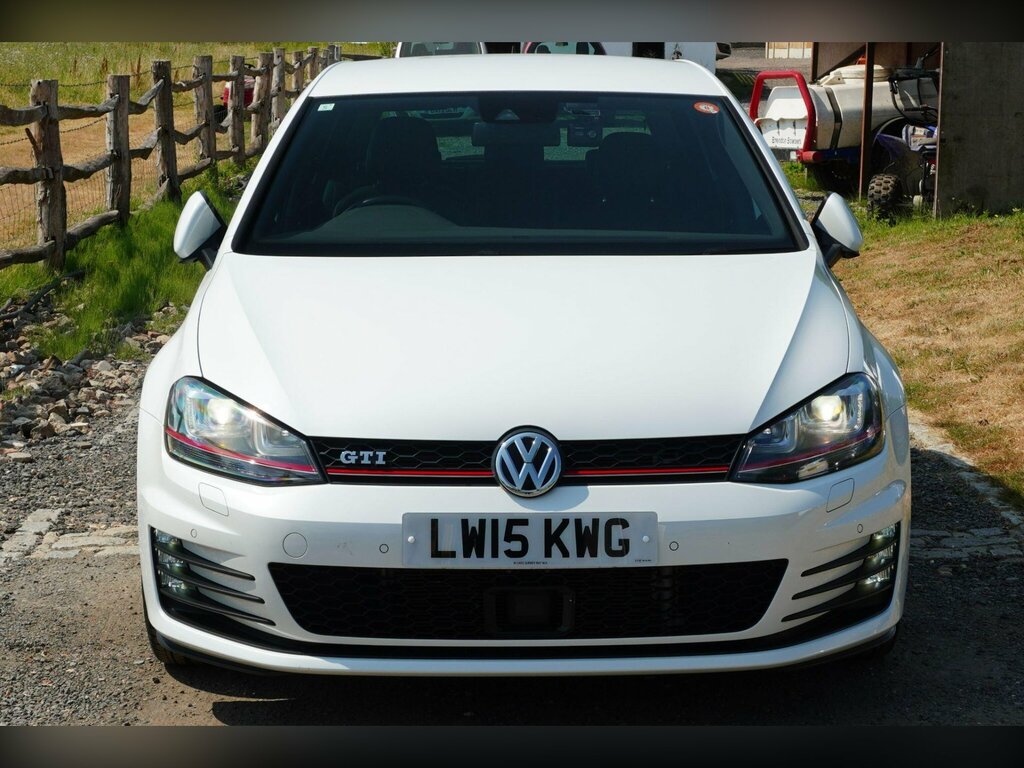 Volkswagen Golf 2.0 Tsi Bluemotion Tech Gti Hatchback D White #4