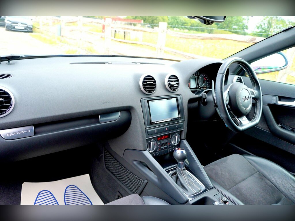 Audi S3 Hatchback 2.0 Tfsi Sportback Quattro Euro 5 2 Black #12