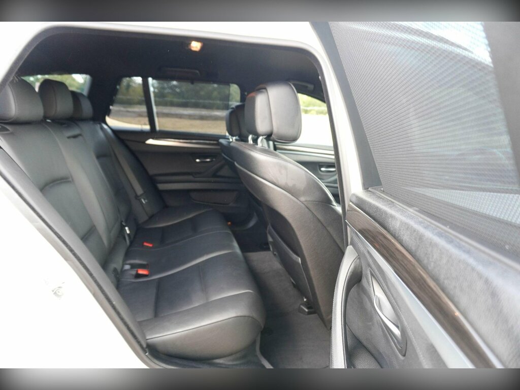 BMW 5 Series 520D M Sport #23