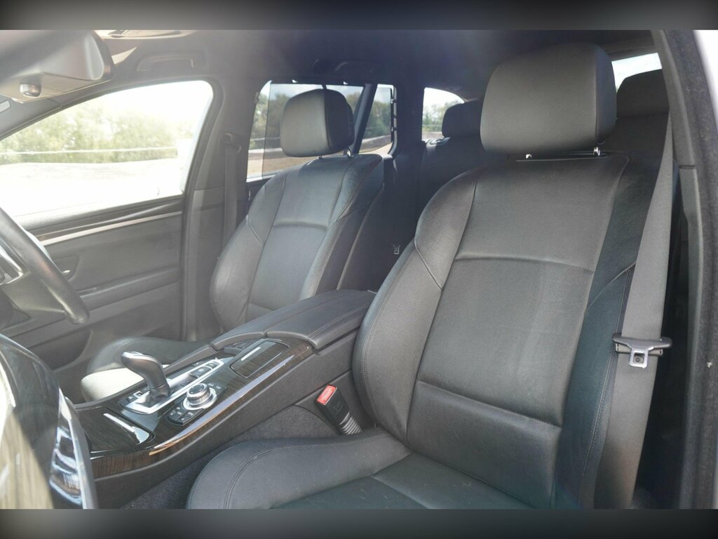 BMW 5 Series 520D M Sport #27